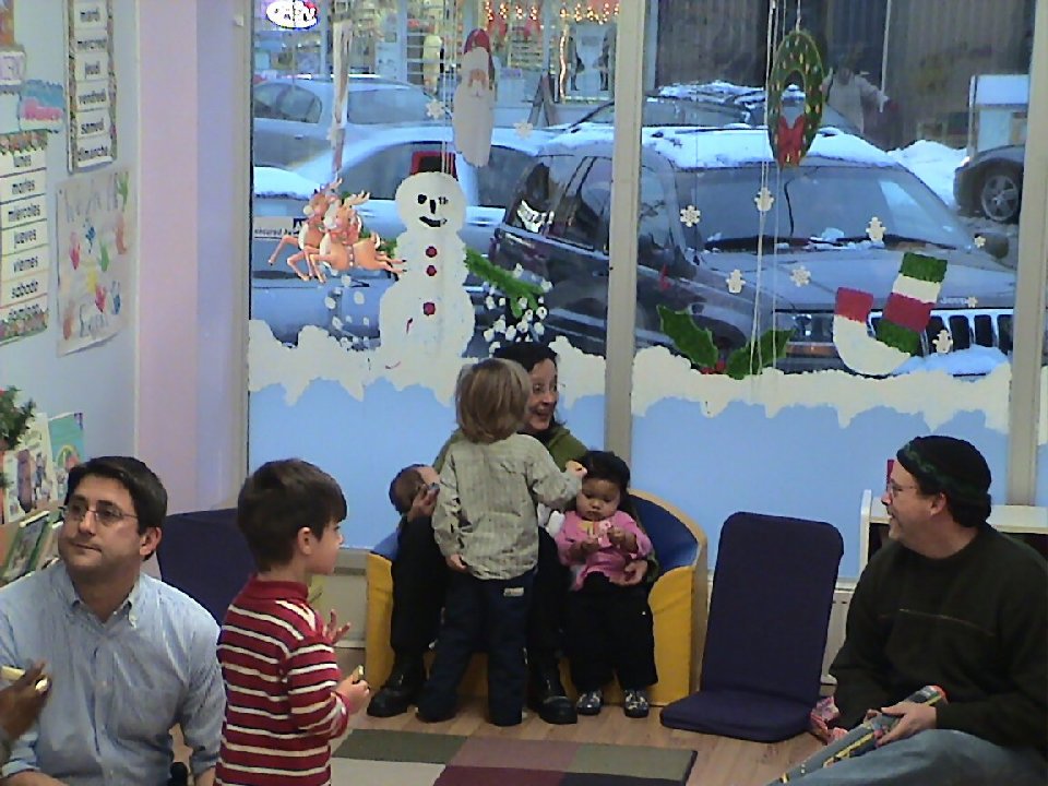 2005-12-16 - CHRISTMAS PARTY AT LILY'S HOUSE 023